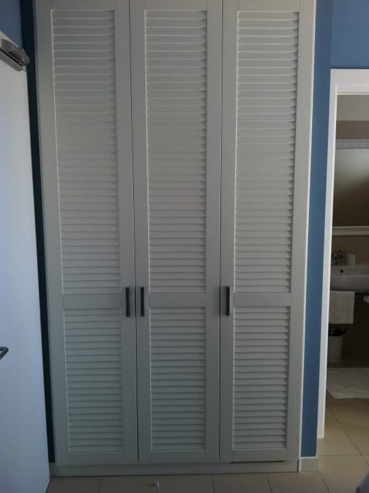 Kleiderschrank Hotel Nettuno