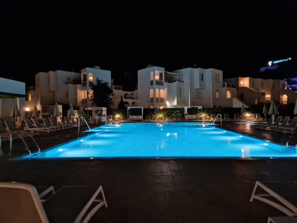 Pool Hipotels Bahia Grande