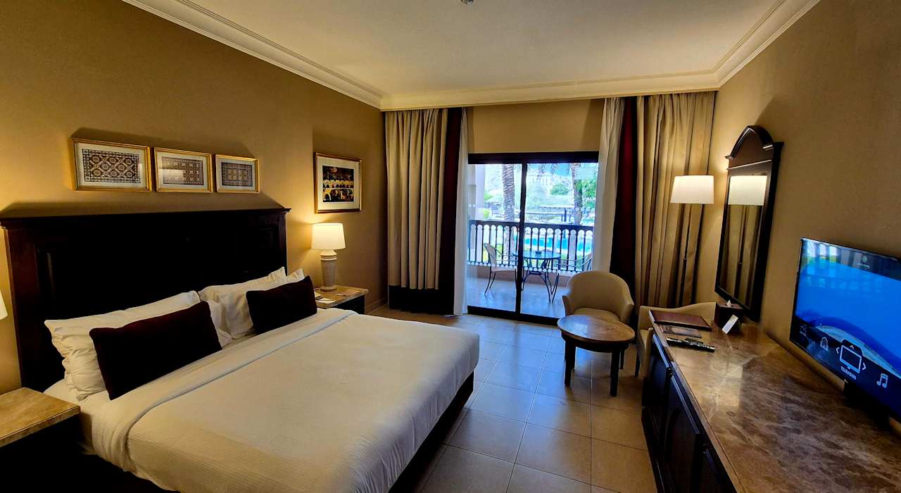 Zimmer Miramar Al Aqah Beach Resort