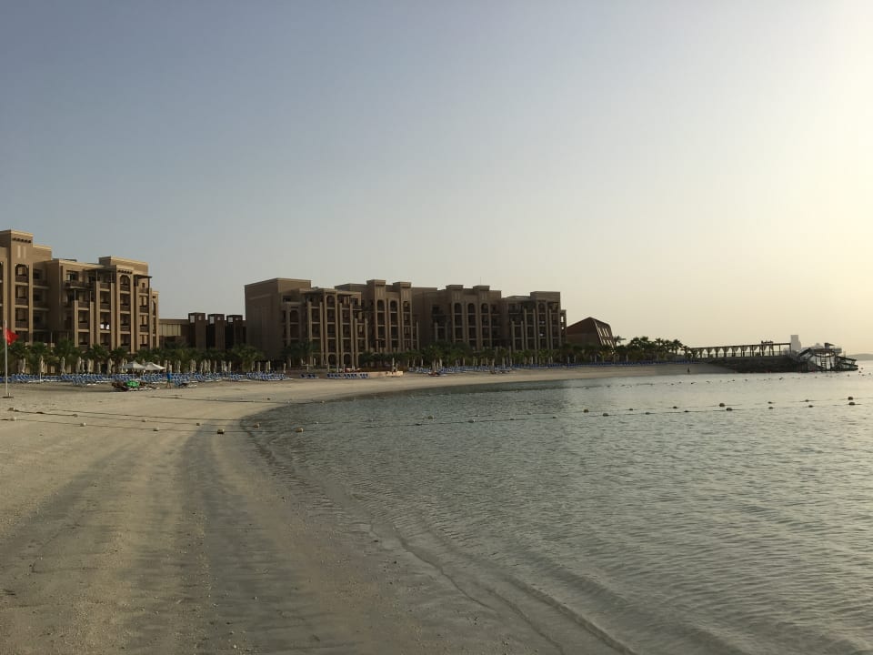 Strand DoubleTree by Hilton Resort & Spa Marjan Island