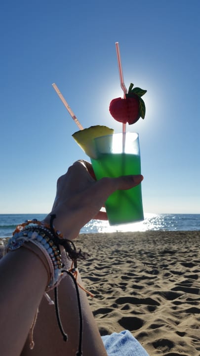 Strand Alba Queen Hotel