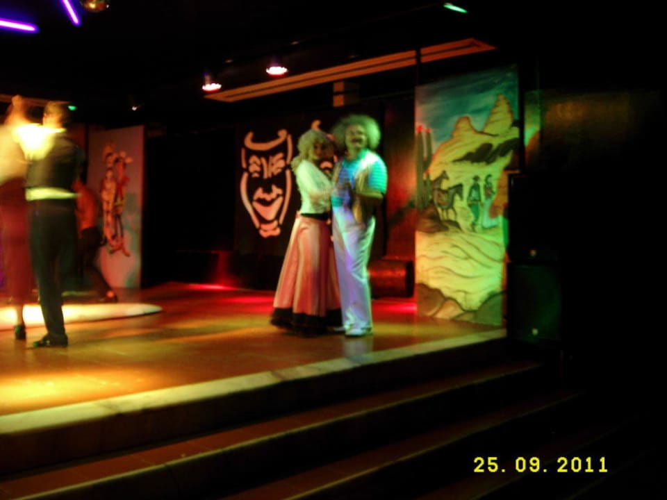 Animation Crystal Tat Beach Pearl Collection