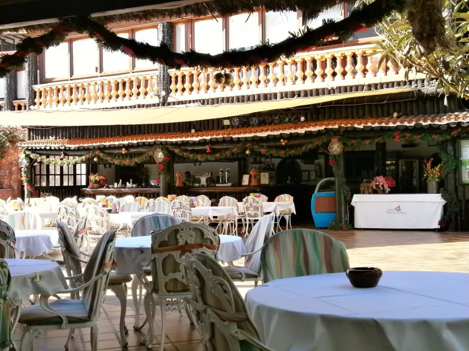 Poolbar Hotel Parque Tropical