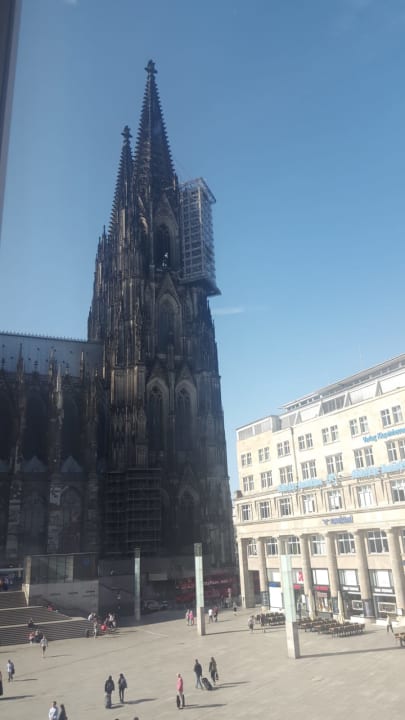 Ausblick Hotel Ibis Köln am Dom