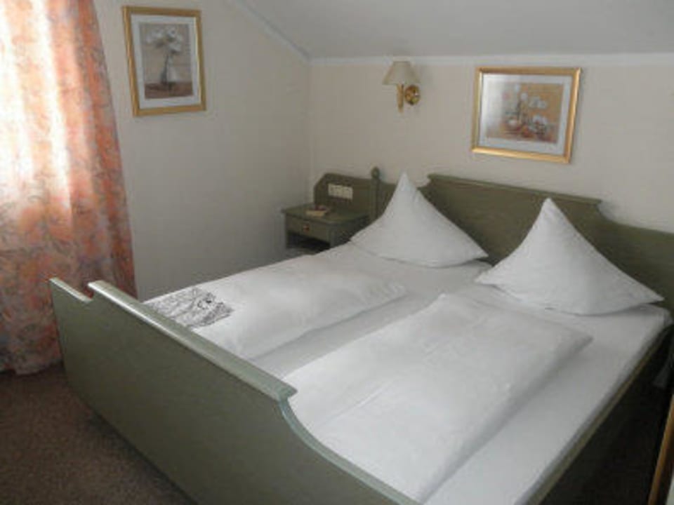 Schlafzimmer Erkersuite Hotel Bergknappenhof