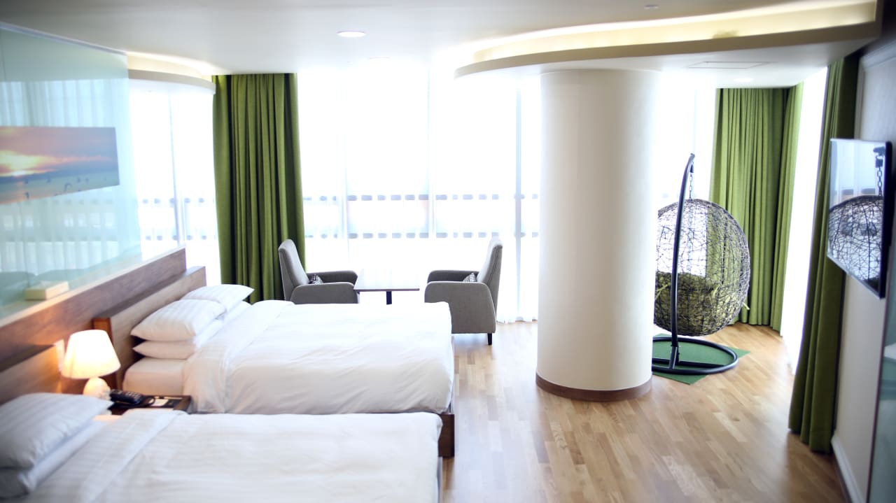 Zimmer Sunset Business Hotel