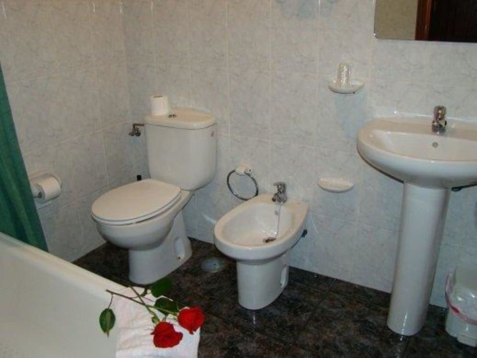 Baño Hostal San Roque