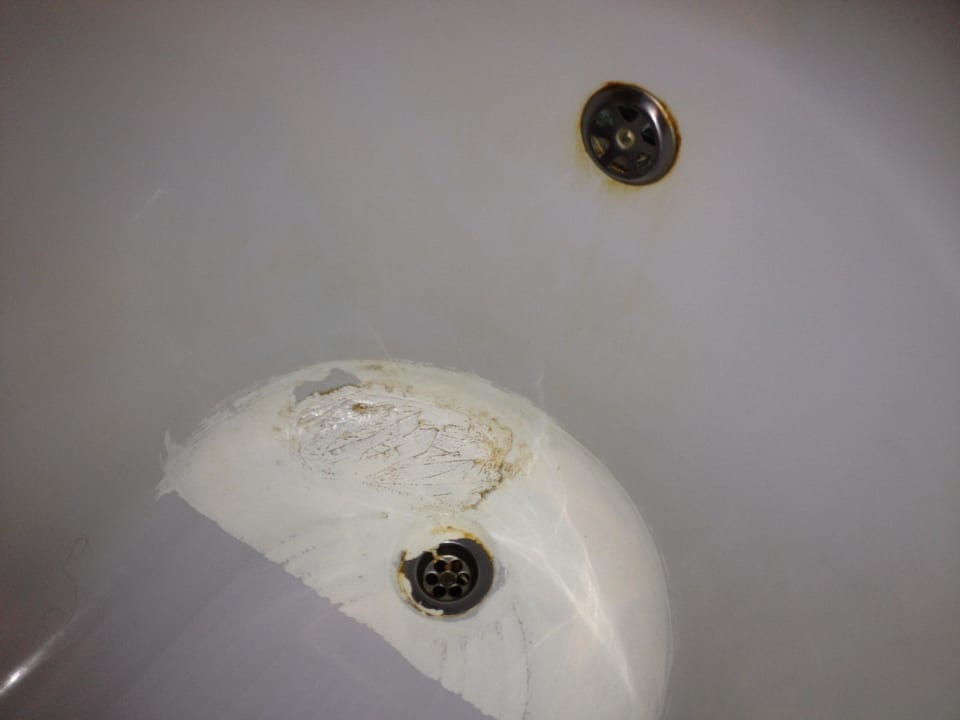 Badewanne mit Dreckloch Le Jardin Aqua Park Resort