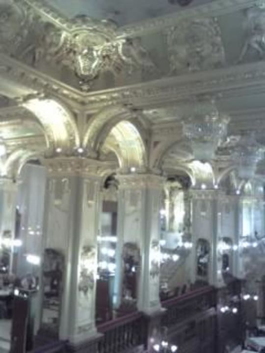 Restaurant im New York Palace Hotel Anantara New York Palace Budapest Hotel