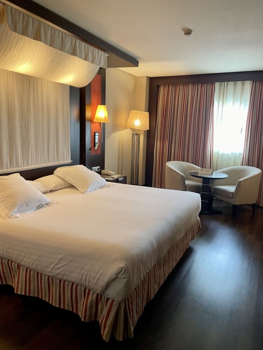 Zimmer Hotel Cordoba Center