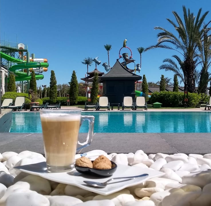 Gastro Limak Lara Deluxe Hotel & Resort