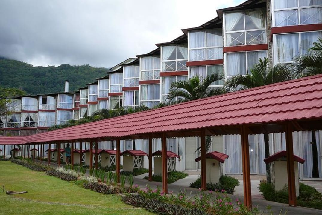 Außenansicht Berjaya Beau Vallon Bay Resort & Casino