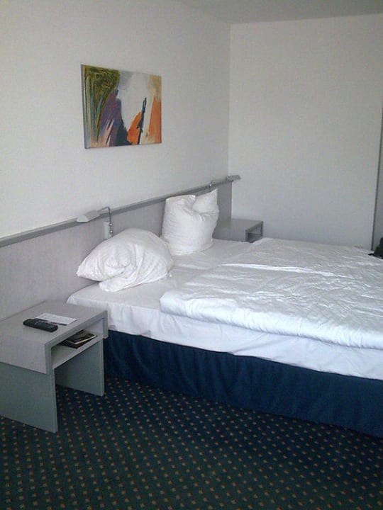 Das/Die Betten nestor Hotel Neckarsulm