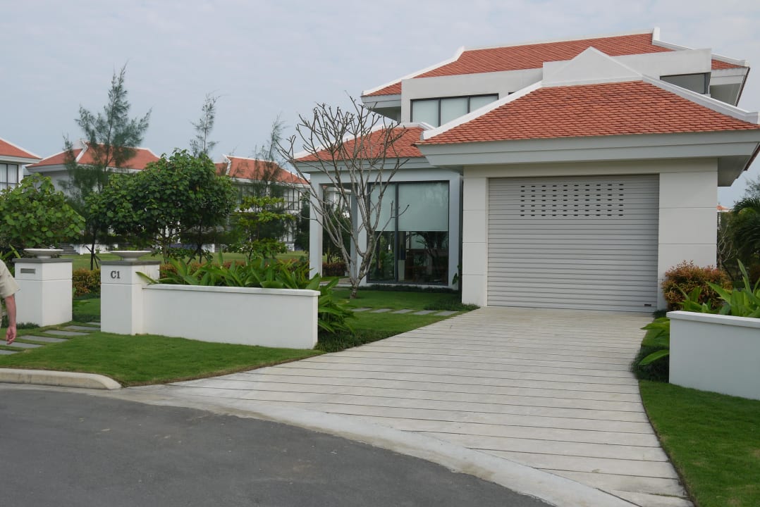 Hauseigene Garage Hotel The Ocean Villas