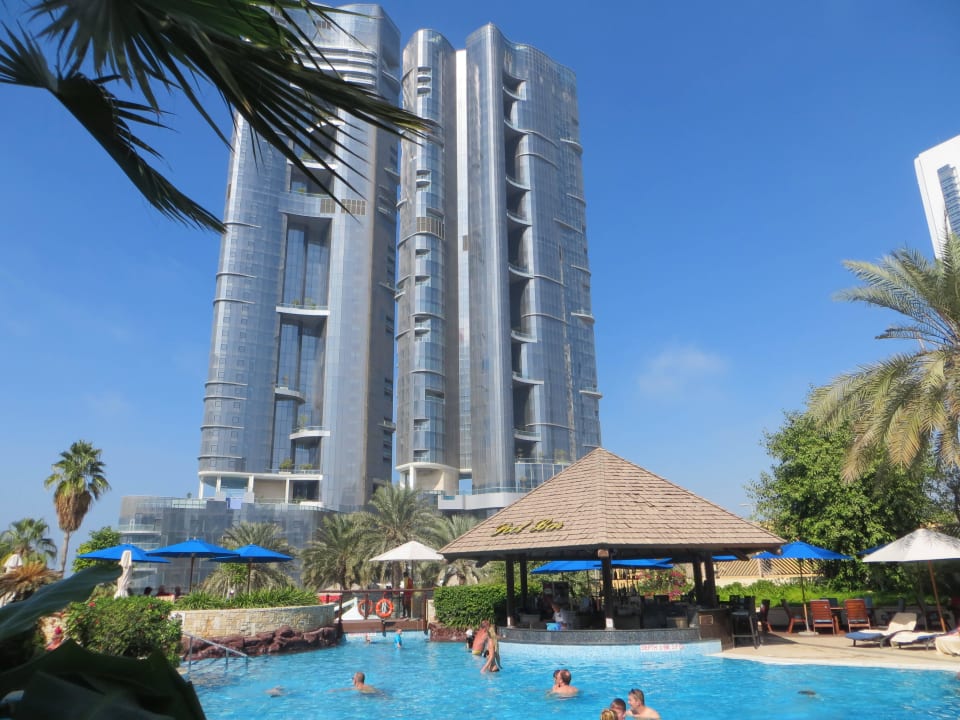 Pool Sheraton Hotel & Resort Abu Dhabi