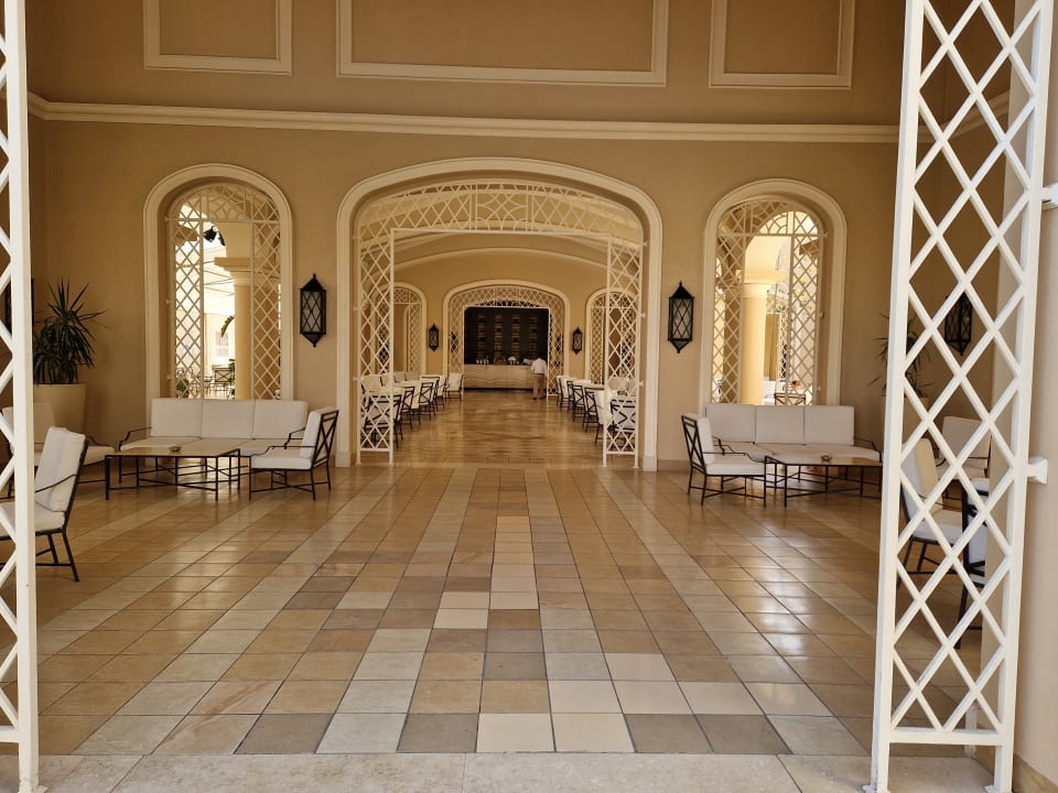 Lobby JAZ Aquamarine Resort