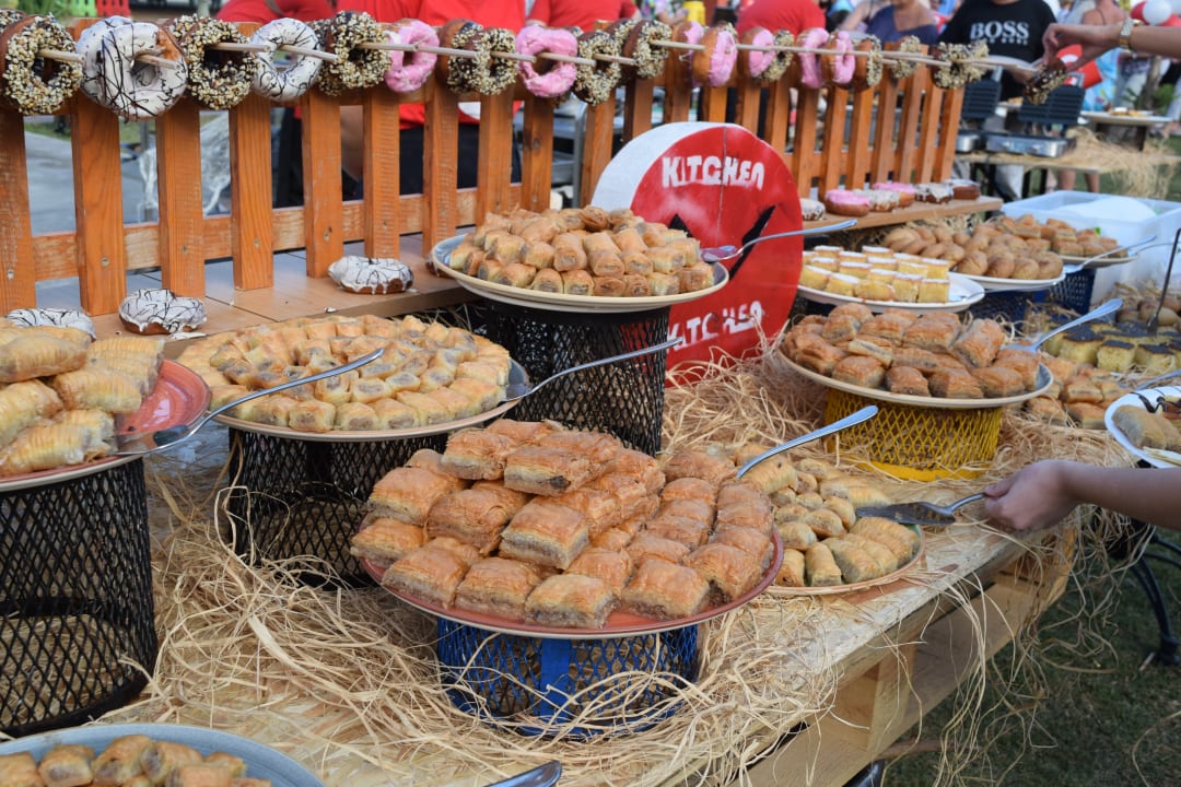 Gastro Armas Gül Beach