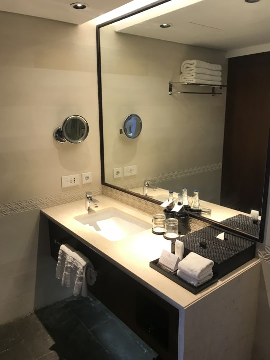 Zimmer Nusa Dua Beach Hotel & Spa