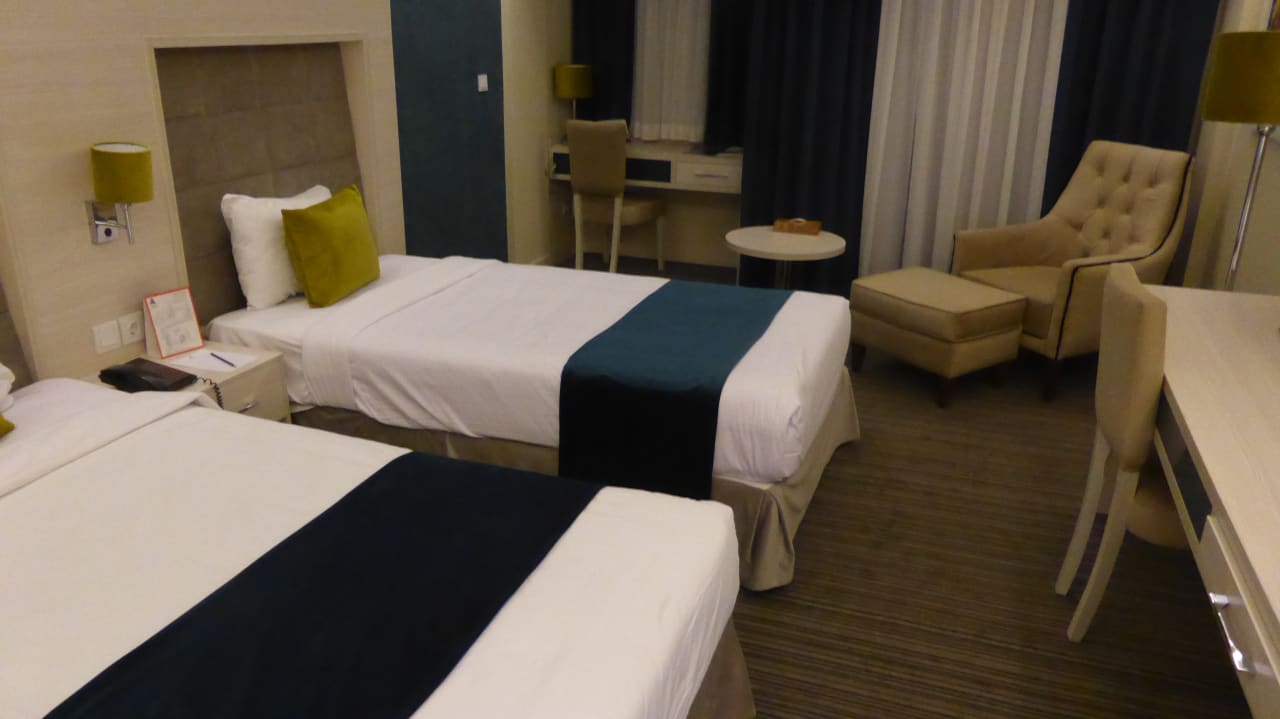 Zimmer Hotel Enghelab