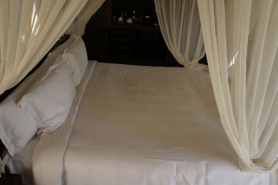 Hotel Banyan Tree Ras Al Khaimah Beach The Ritz-Carlton Ras Al Khaimah Al Hamra Beach