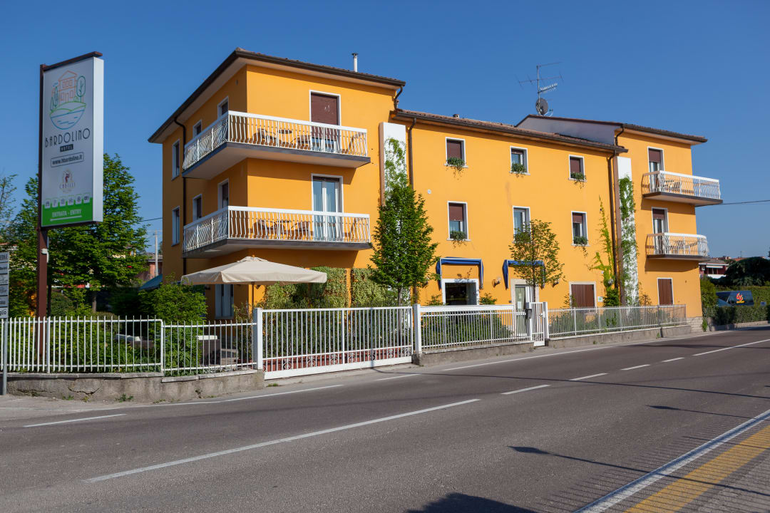Außenansicht Hotel Bardolino