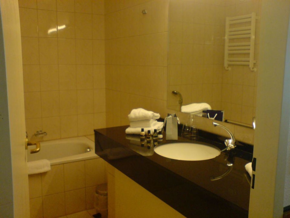 Badezimmer Van der Valk Hotel A4 Schiphol