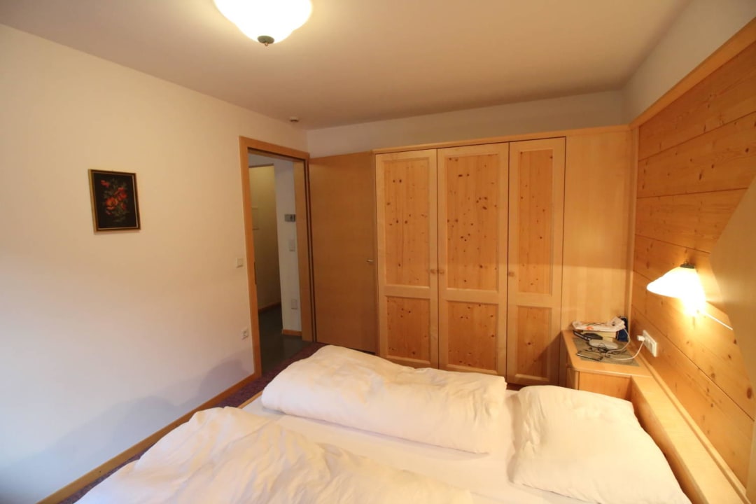 Schlafzimmer im "Bergkamerad" Aparthotel Das Moriggl