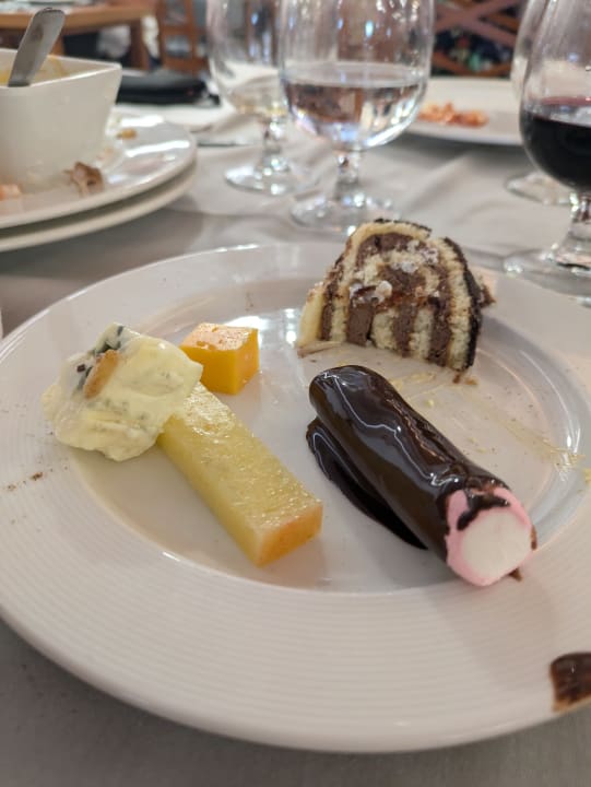 Gastro Invisa Figueral Resort Cala Blanca