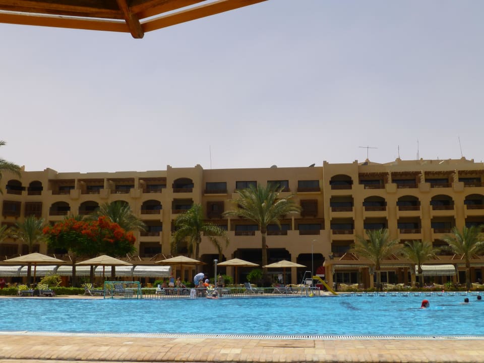 Blick zum Hotel Continental Hotel Hurghada