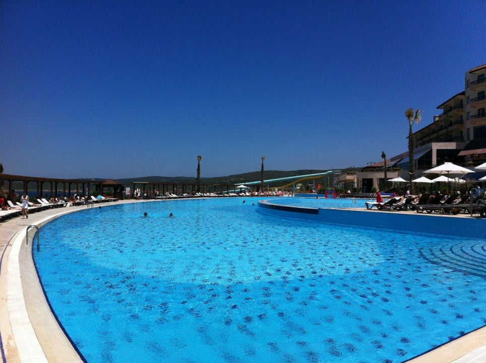 Großer Pool Royal Teos Thermal Resort Clinic & SPA