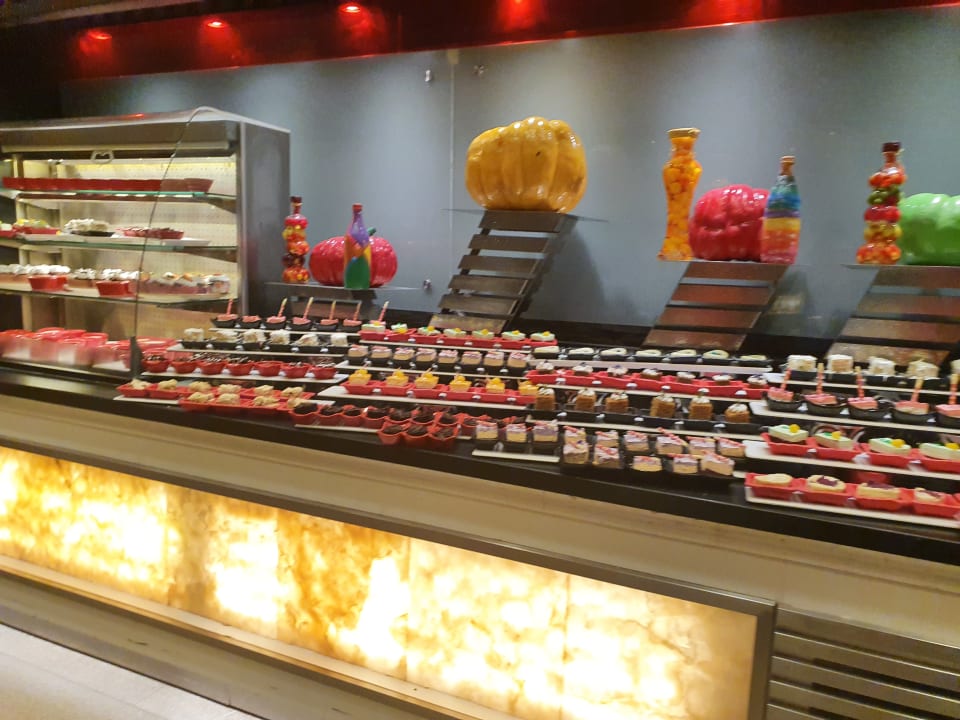 Gastro Limak Lara Deluxe Hotel & Resort