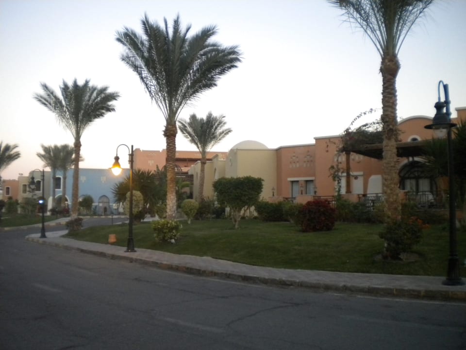 Aussenansicht des Hotels Jaz Dar EL Madina