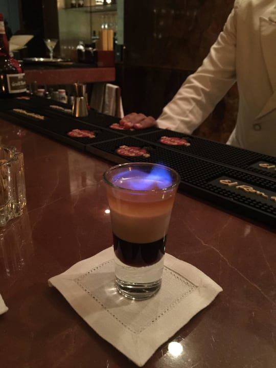 Abschiedscocktail! Emirates Palace Mandarin Oriental