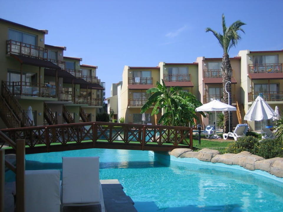 Poolanlage im Seevillenbereich Selectum Family Resort Side