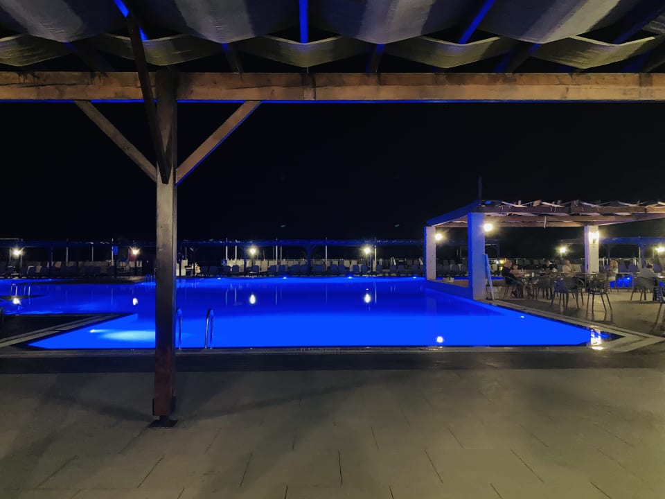 Pool Hotel Club Nena