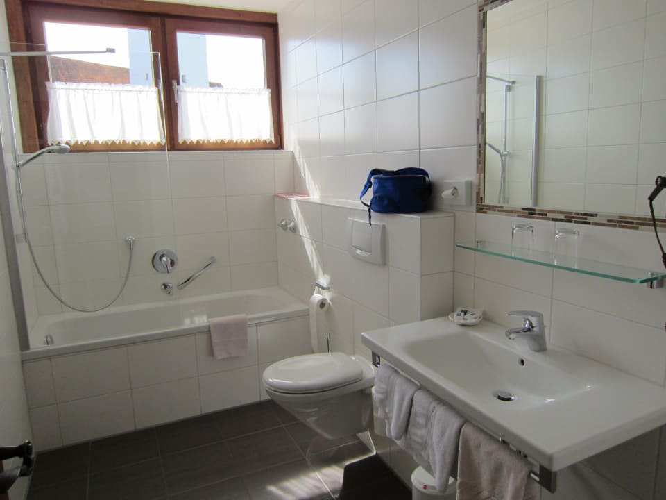 Neu gestaltetes Badezimmer Hotel Gasthof am See