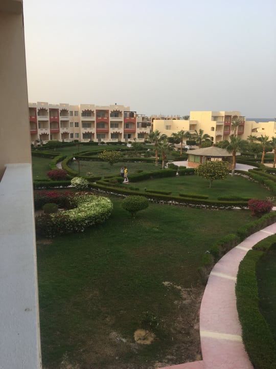 Außenansicht Bliss Nada Beach Resort