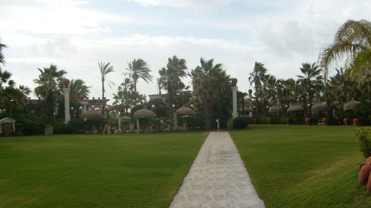 Gartenanlage vom Hotel Sera Club Hotel Club Sera
