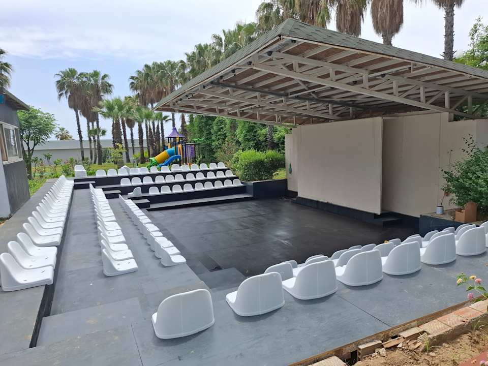 Außenansicht Royal Atlantis Beach Hotel