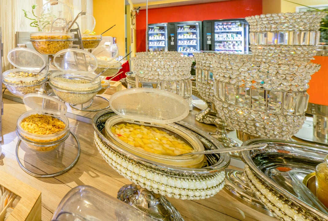 Restaurant A&T Hostel