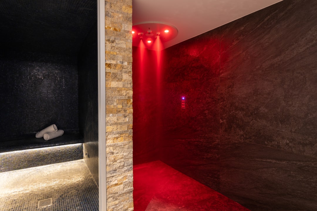 Sport & Freizeit Apollinaire Nice, WH Distinctive