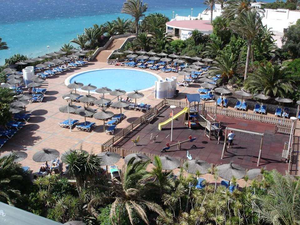 Kinderpool und Spielplatz SBH Club Paraiso Playa