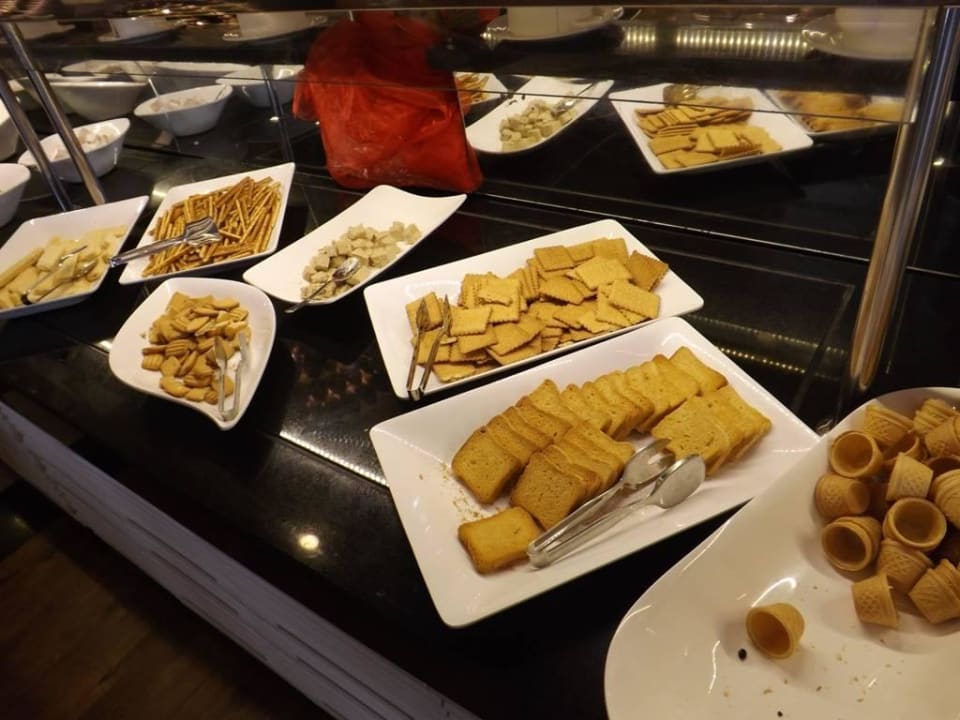 Täglich viel Auswahl und immer lecker LRS Port River Hotel & Spa