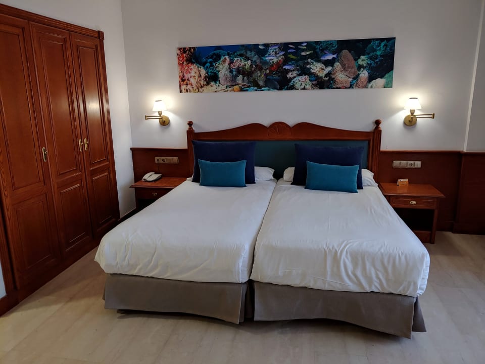 Zimmer Hotel Zentral Center - Adults only