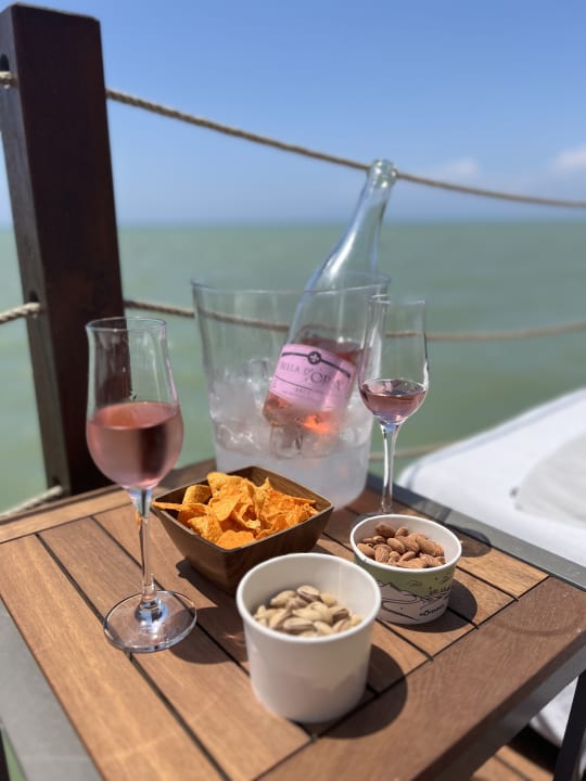 Gastro Gloria Serenity Resort