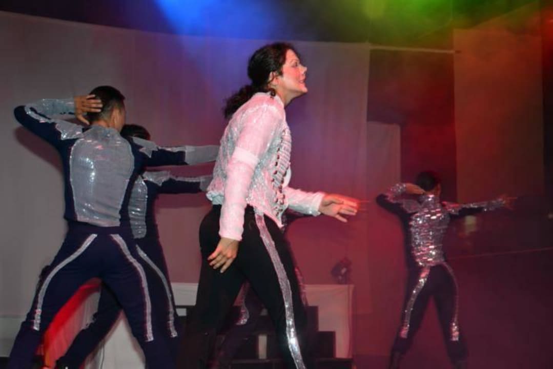 Unterhaltung Hotel Riu Lupita