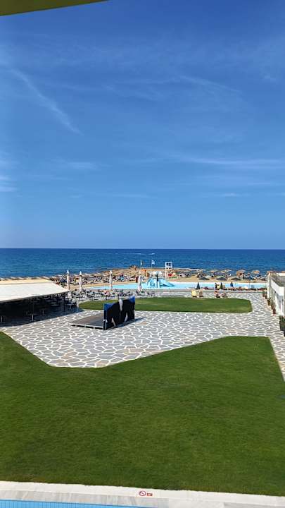 Gartenanlage allsun Hotel Carolina Mare