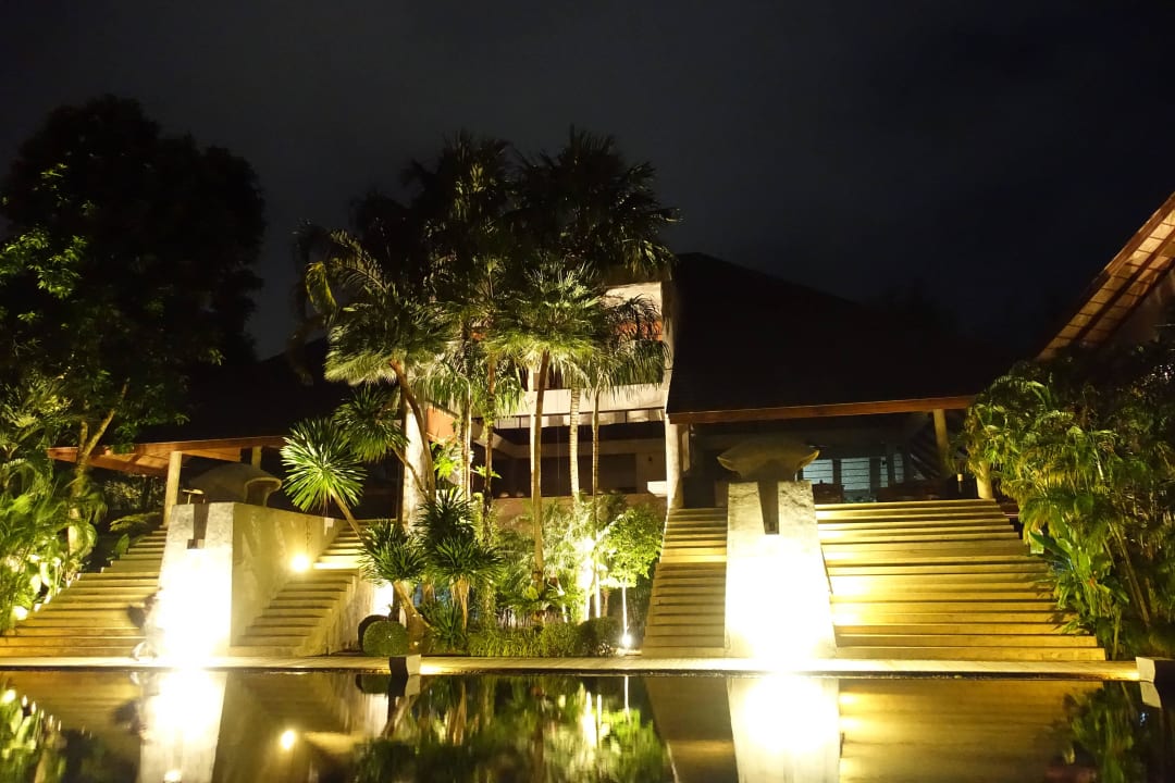 Pool mit Blick aufs Restaurant Hotel The Dewa Koh Chang