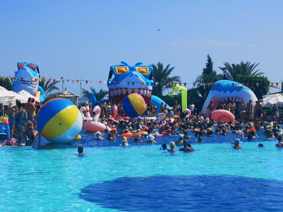 Pool Limak Lara Deluxe Hotel & Resort