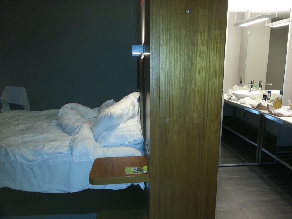 Junior Suite 626 - Bett Hotel Aloft London ExCel